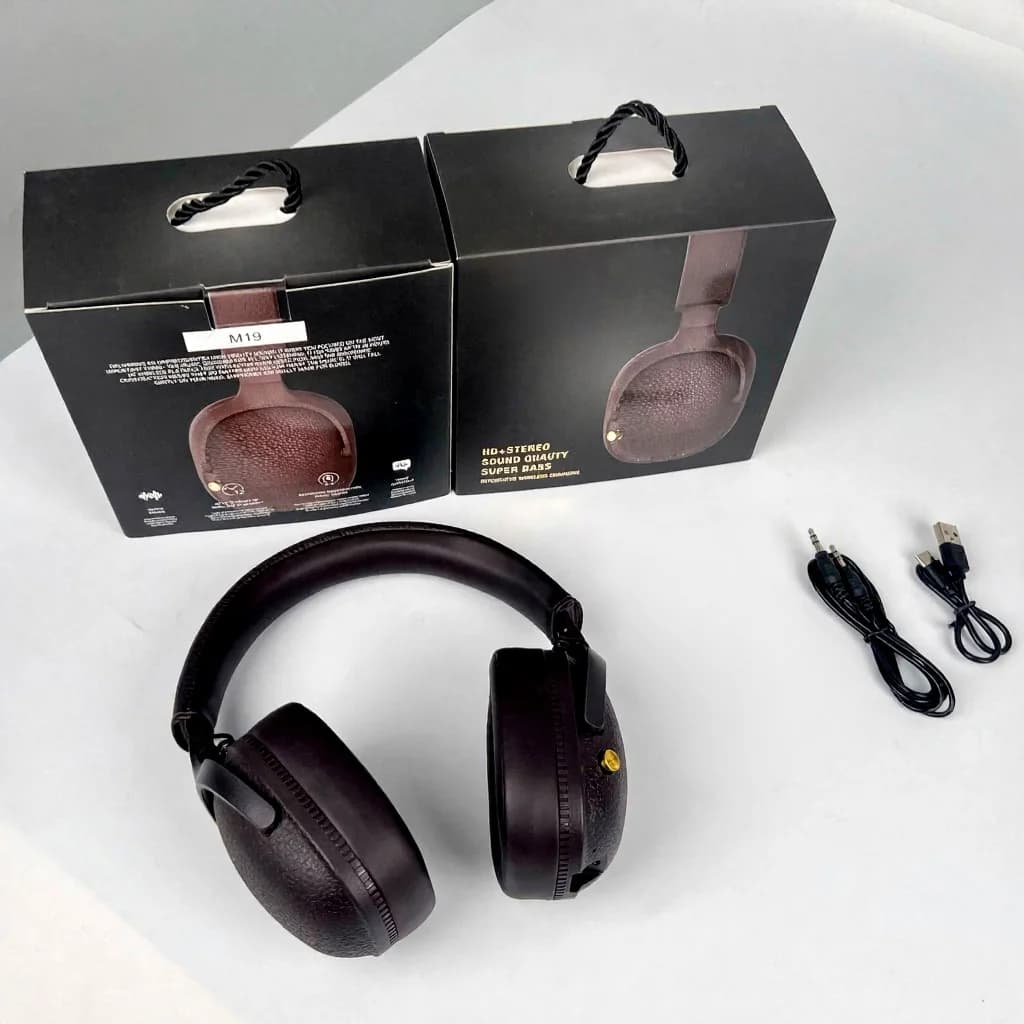 Retro bezdrôtové slúchadlá s uzavretým dizajnom, stereo zvukom a mikrofónom